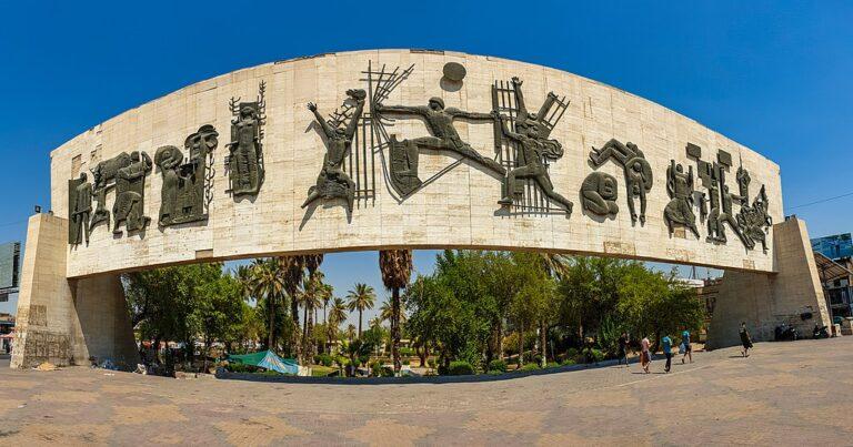 Freedom Monument in Baghdad, commissioned after the 1958 revolution by General Abd al-Karim Qasim and designed by architect Jawad Salim. Photo: Hammody.90/ Openverse