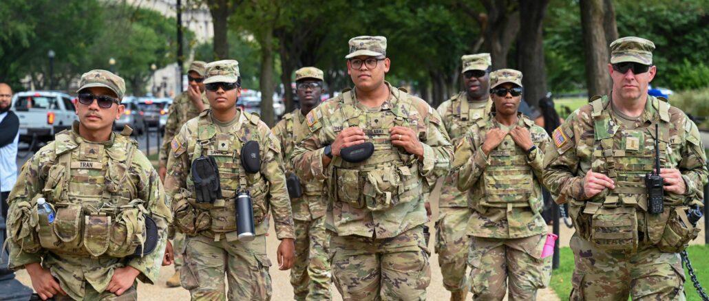 U.S. Army Soldiers patrol the National Mall, Washington, D.C., Aug. 15, 2025. (U.S. Army National Guard photo by Staff Sgt. Amber Peck)
