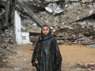 The winter effects on those living in tents in Deir El Balah © November 2025 UNRWA photo